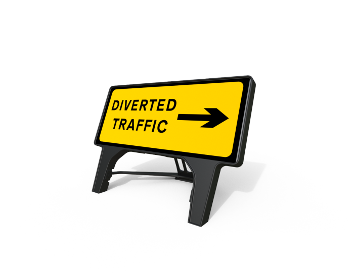 Diverted Traffic Right Arrow Q-Sign | 1050x750mm Rectangle