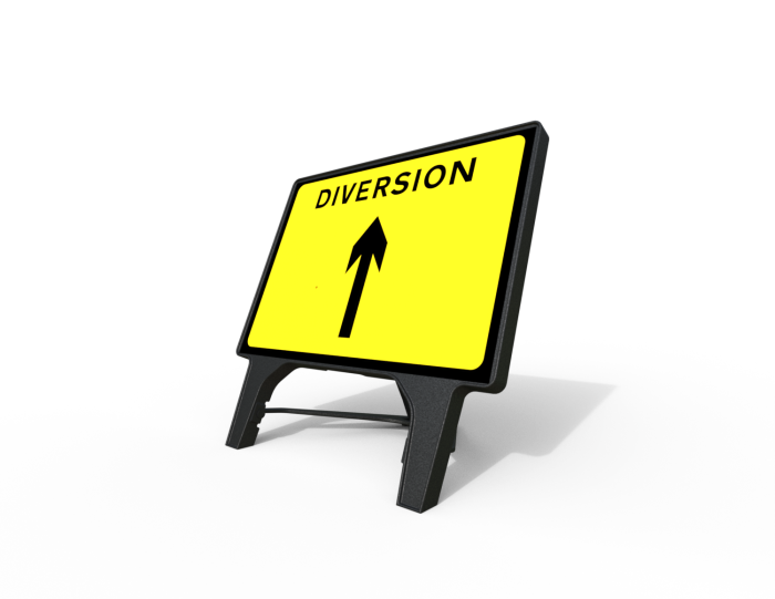 Diversion Traffic Straight Ahead Arrow Q-Sign | 1050x750mm Rectangle