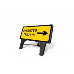Diverted Traffic Right Arrow Q-Sign | 1050x750mm Rectangle