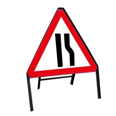 Road Narrows Right Triangle Metal Road Sign & Frame - 750mm