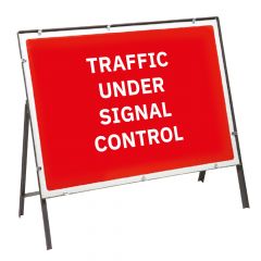 Traffic Under Signal Control Metal Sign & Frame - 1050mm x 750mm