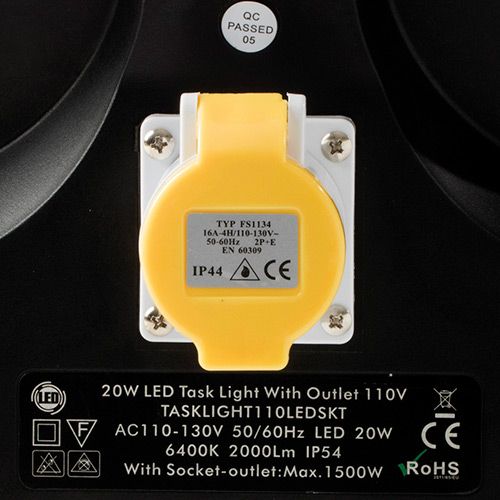 Max led best sale flood light