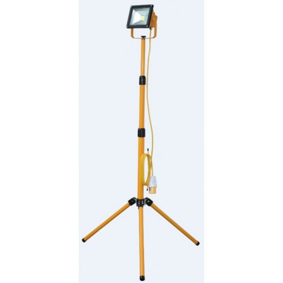 LED Tripod Work Lights | CMT Group