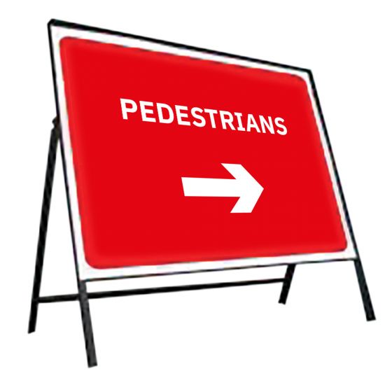 Pedestrians Arrow Right Metal Road Sign, Frame & Clips 600mm x 450mm